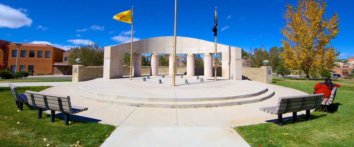 Santa Fe Hotel Guide