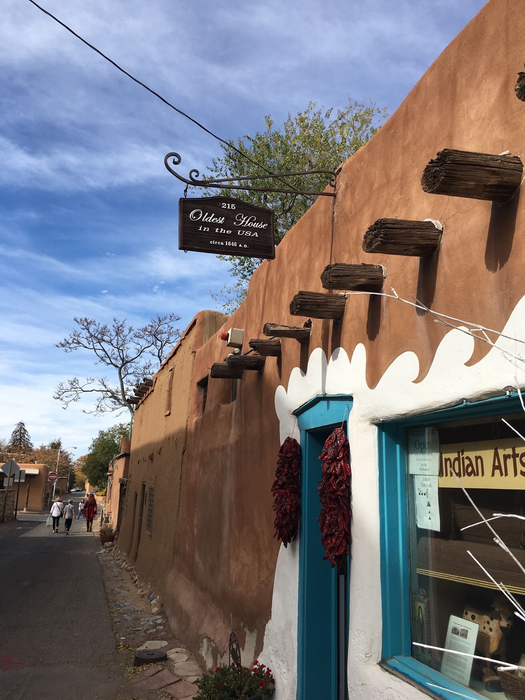 Oldest House in USA...
Some believe built in the 1200s...
