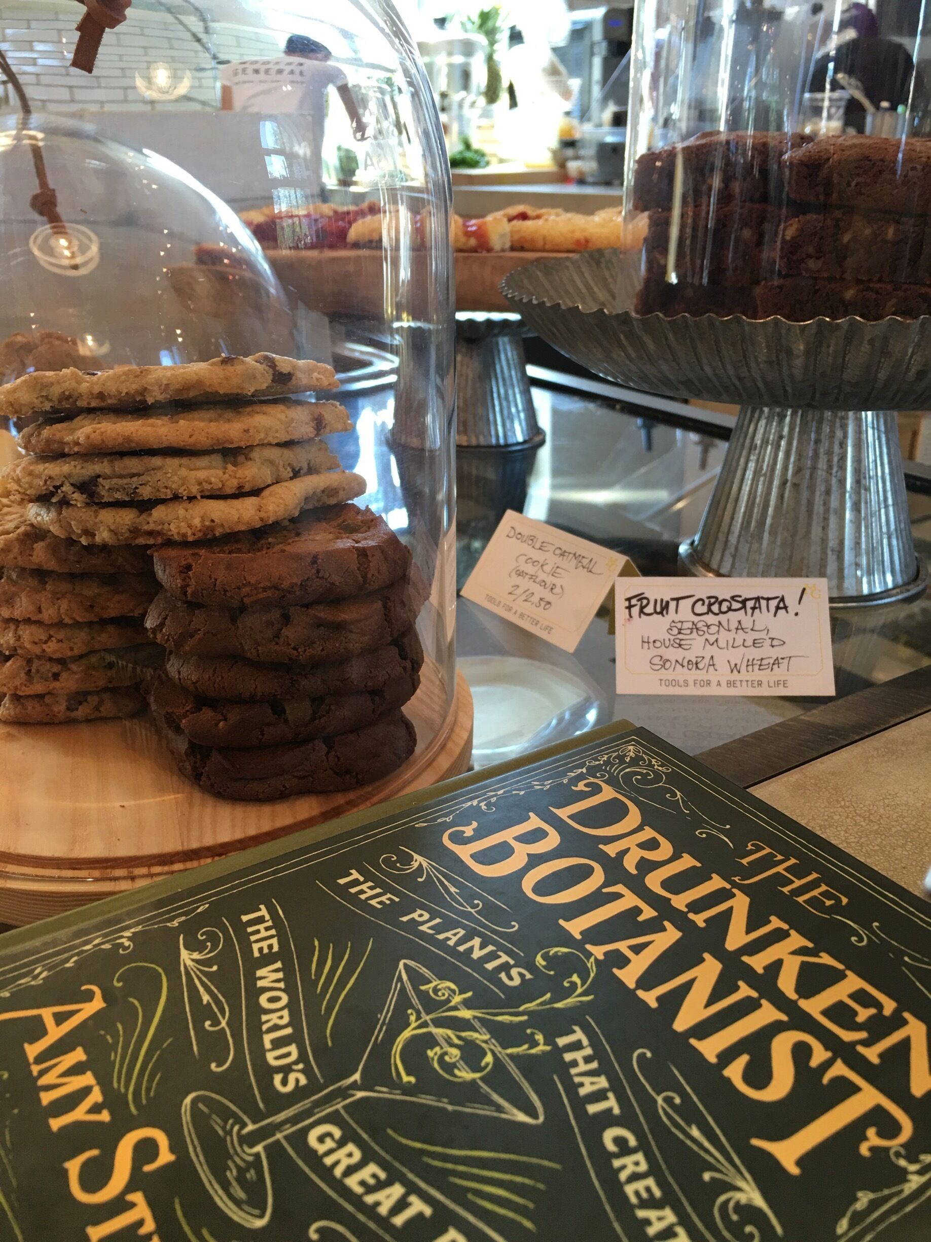 I really love this place.  Great juices, smoothies, breakfast, light lunches and so much more!  

#celialuzphotography #cookies #food #breakfast #lunch #moderngeneral #bakedgoods #fresh #local #juices #smoothies #santafe #places #books #kitchenware #lovemytown