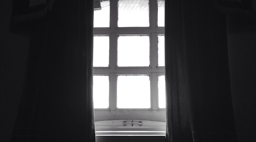 Finally got to take a tour of this place for the #WWIM11. It is full of symmetry, beautiful details and eerie rooms with bunks. Great for exploring and taking pictures. You can call them for a tour.
#ScottishRiteTemple #bw #blackandwhite #light #doors #windows #architecture #naturallight #tour #travel #places #celialuzphotography #SantaFe #NewMexico #interesting