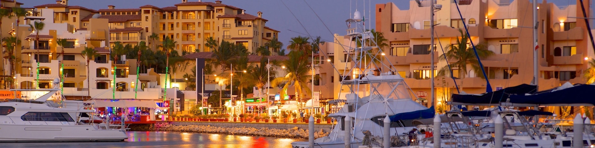 เม็กซิโก เนื้อเรื่องที่ อ่าวหรือท่าเรือ, เมืองชายฝั่ง และ วิวกลางคืน