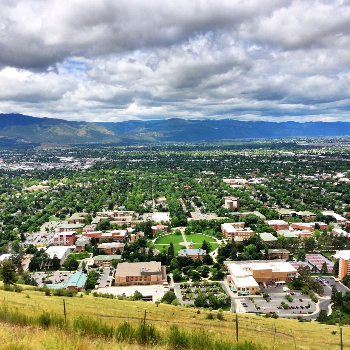 Traverse Mount Sentinel across to the iconic M for this wonderful view of the University of Montana and the sprawling town of Missoula. But make sure you beat the infrequent but powerful summer thunderstorms! 