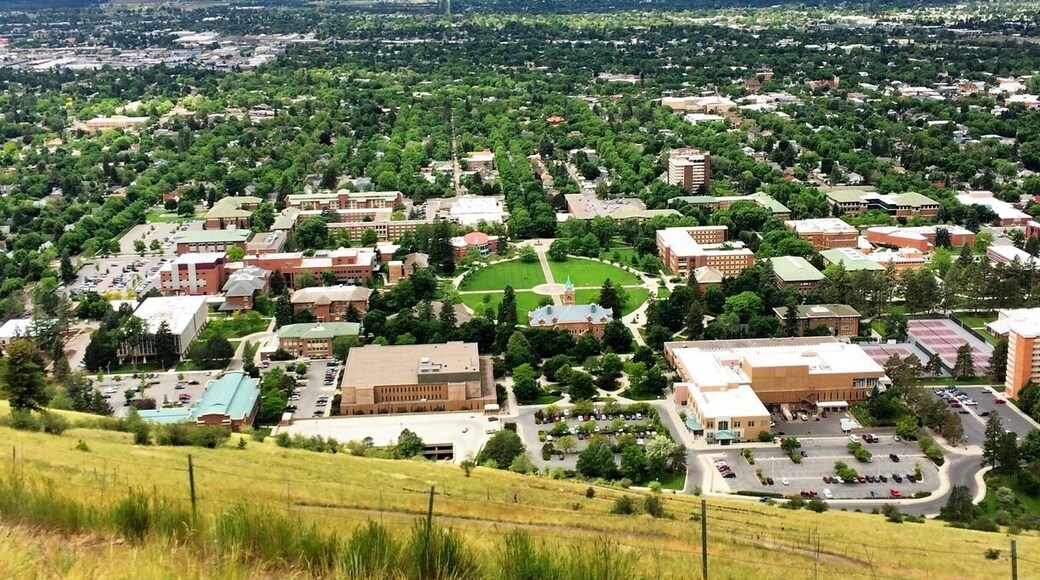 Traverse Mount Sentinel across to the iconic M for this wonderful view of the University of Montana and the sprawling town of Missoula. But make sure you beat the infrequent but powerful summer thunderstorms!
