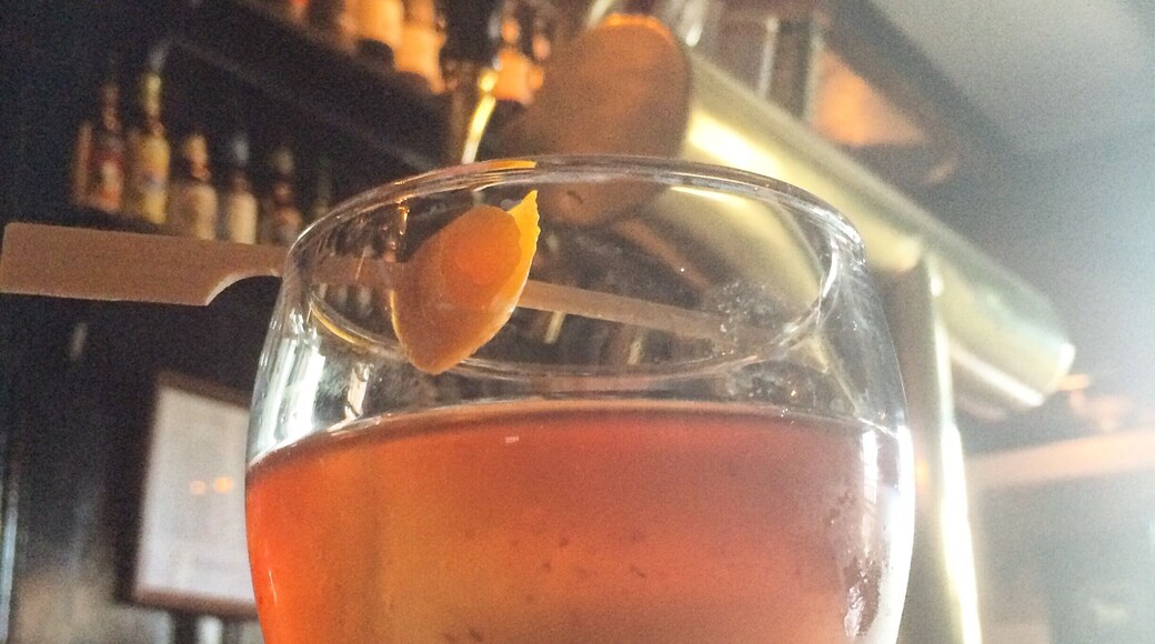 An old fashion in the oldest tavern in America. As an old fashioned lover, this has been the best. And not just because I walked 3 miles for it! The recipe is with a walnut bitters, soaked cherries in brandy and with a cinnamon simple syrup ... I have to cut myself off after two!