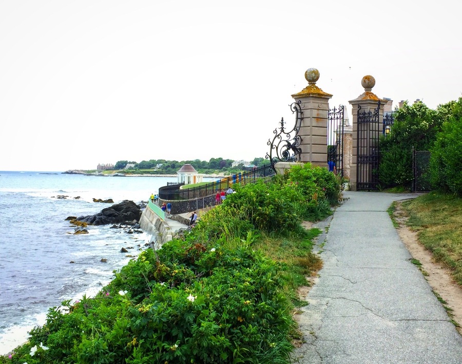 Nice stroll by the ocean