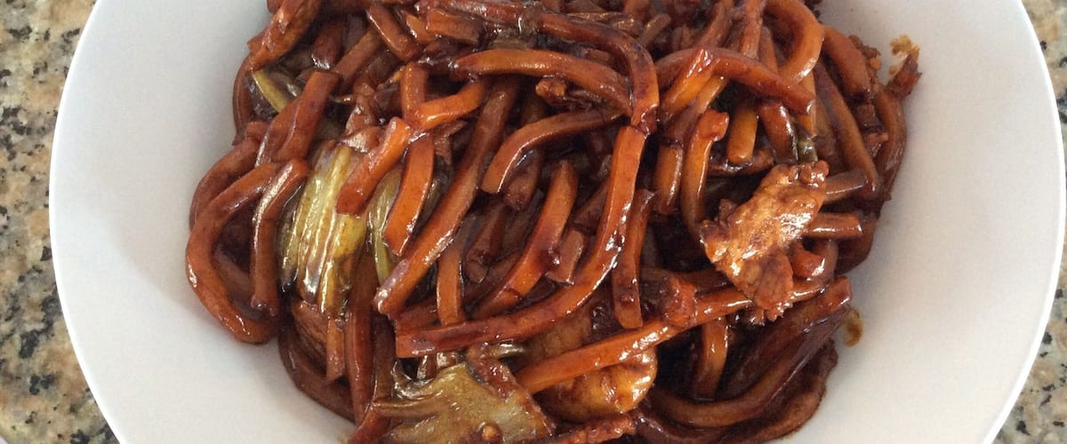 This noodle dish is popularly known as "Tai Look Mien" in Kuala Lumpur.