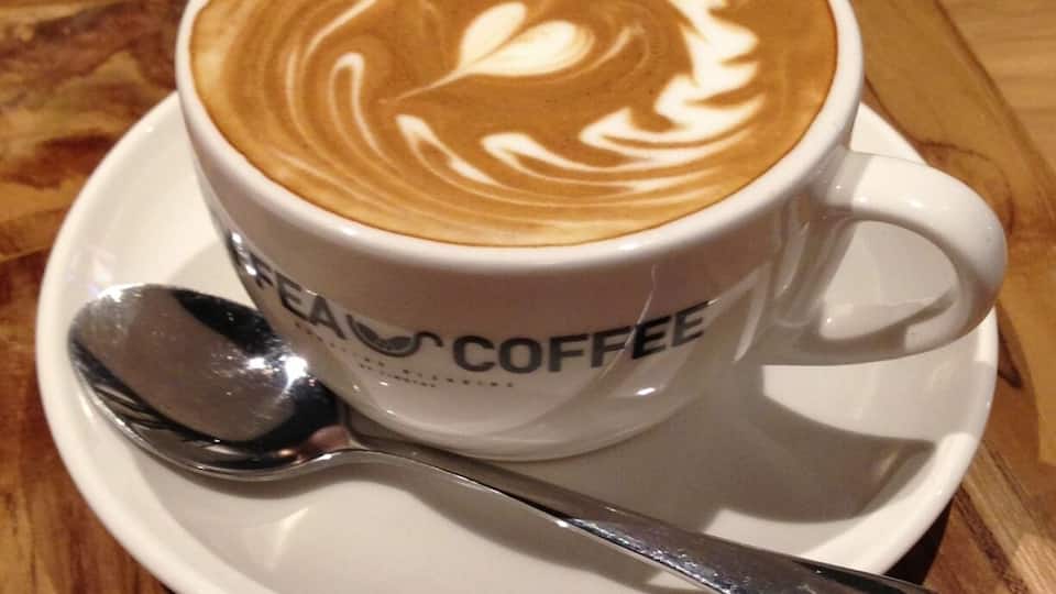 One of the best coffee place in Subang Jaya. You can ask for flat white even if its not in the menu. The barista will usually oblige. Or if u in Bangsar, they have one there too:)