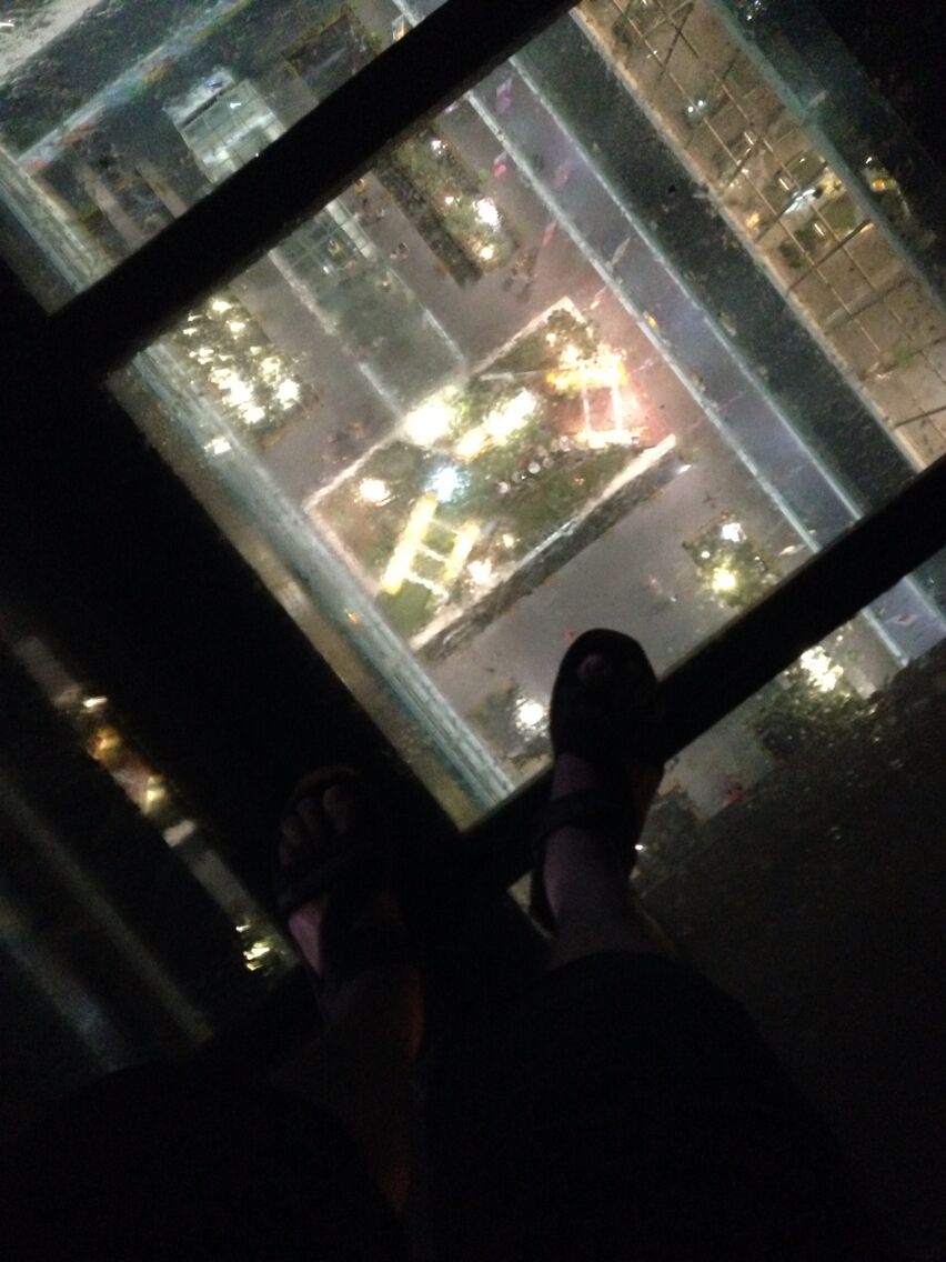 Food haven @skypark. See the whole neighborhood at night or simply challenge your nerve by walking on glass pathway 10 floors above ground. 