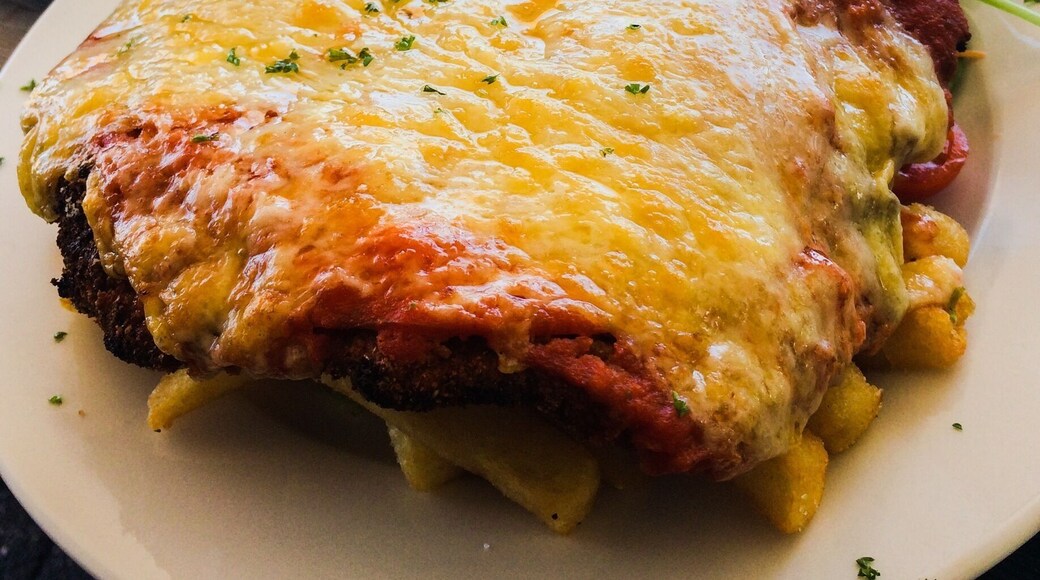 Best chicken Parma ever. Sooo filling!
Th cafe itself is quite expensive averaging from $15-$25
Chicken Parma was $22
Hard to get a table so make a reservation