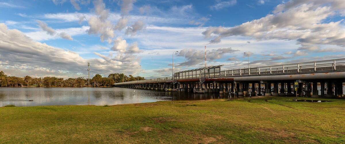 A view of the Garratt Road bridge crossing the Swan River in Perth Western Australia