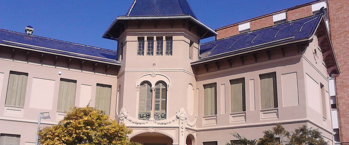 Can Roig i Torres (Santa Coloma de Gramenet)