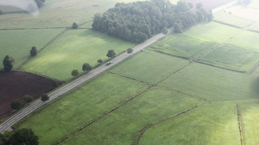Start am Flugplatz Ganderkesee; weiter Richtung Osten - über Ganderkesee; Richtung Autobahndreieck Stuhr