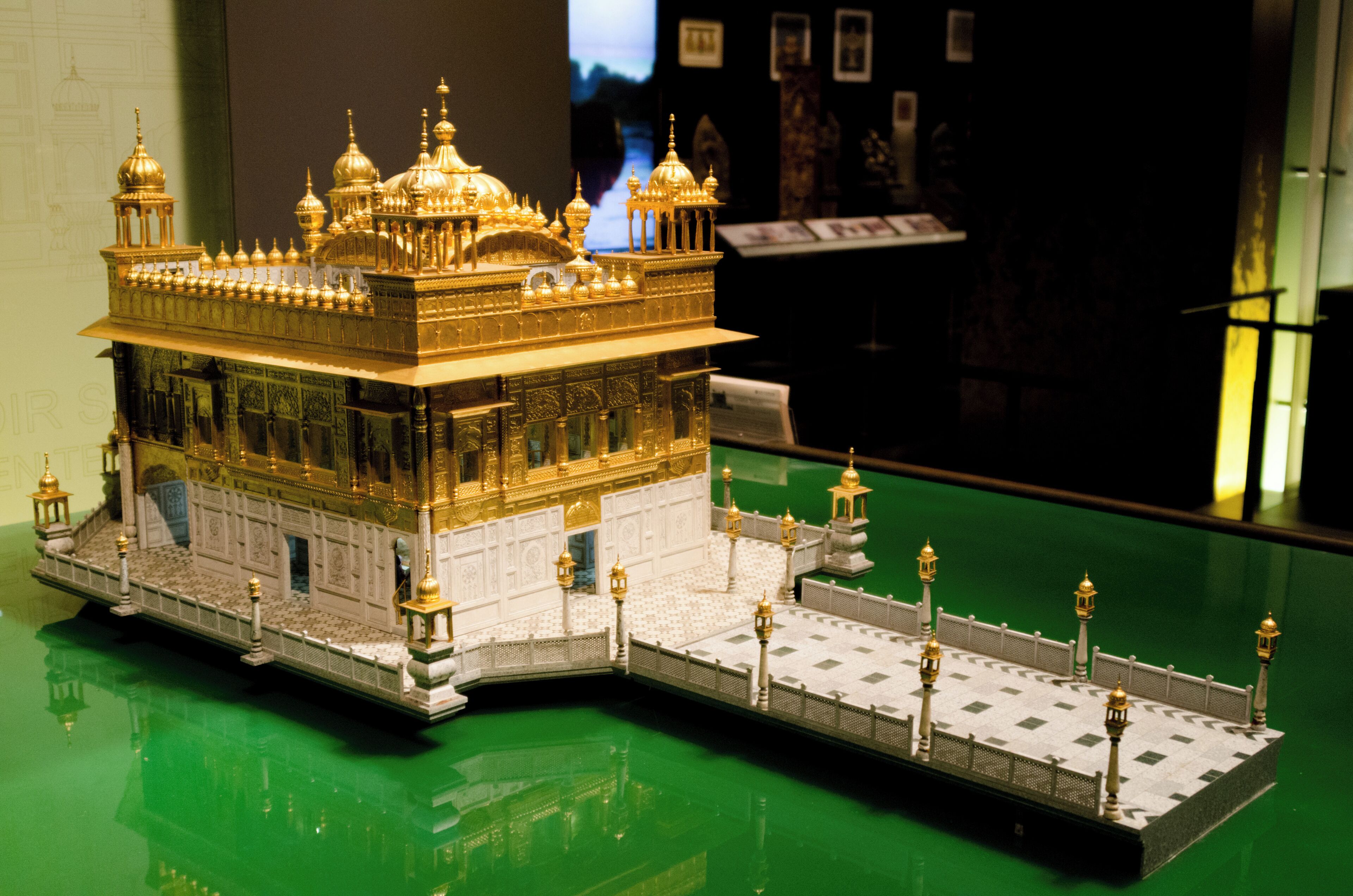 42104-Taipei-WRMuseum