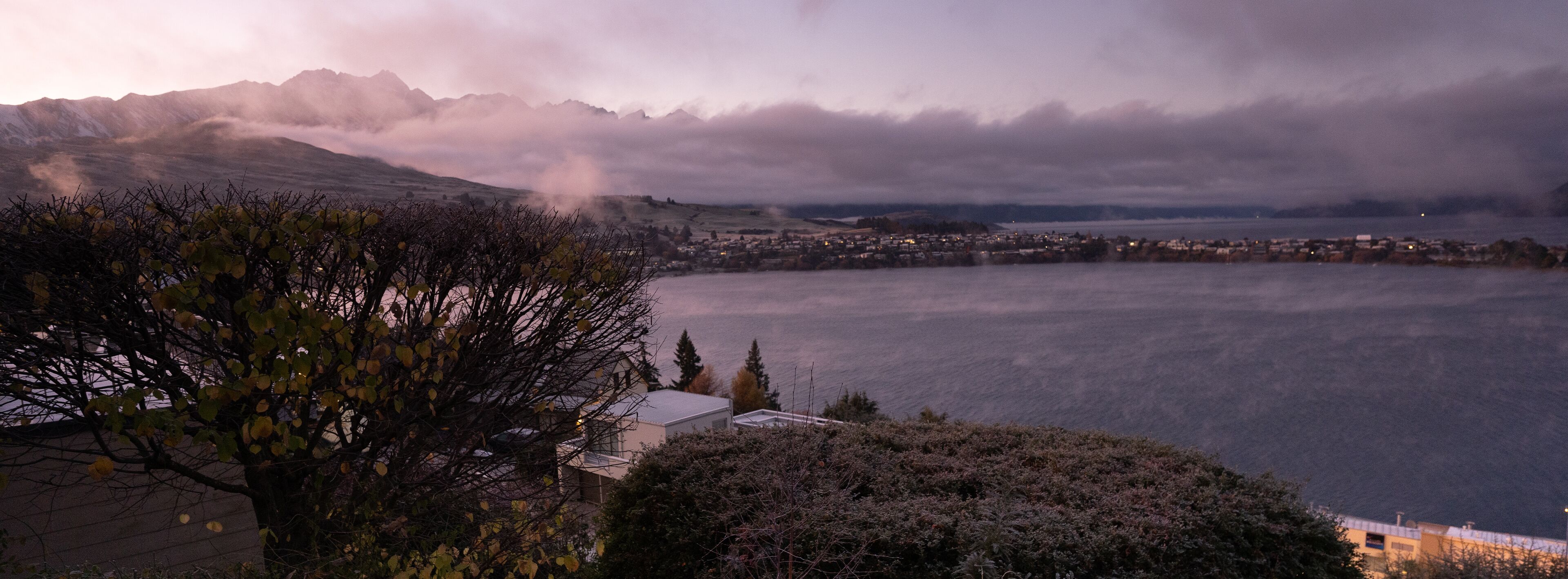 Sunrise over Lake Wakatipu in Queenstown, New Zealand