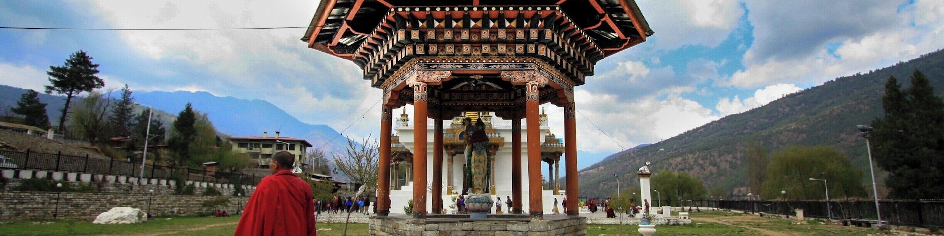 #stunningstructures #thimpu #bhutan
#memorialchorten