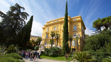 Opatija showing a garden and heritage architecture