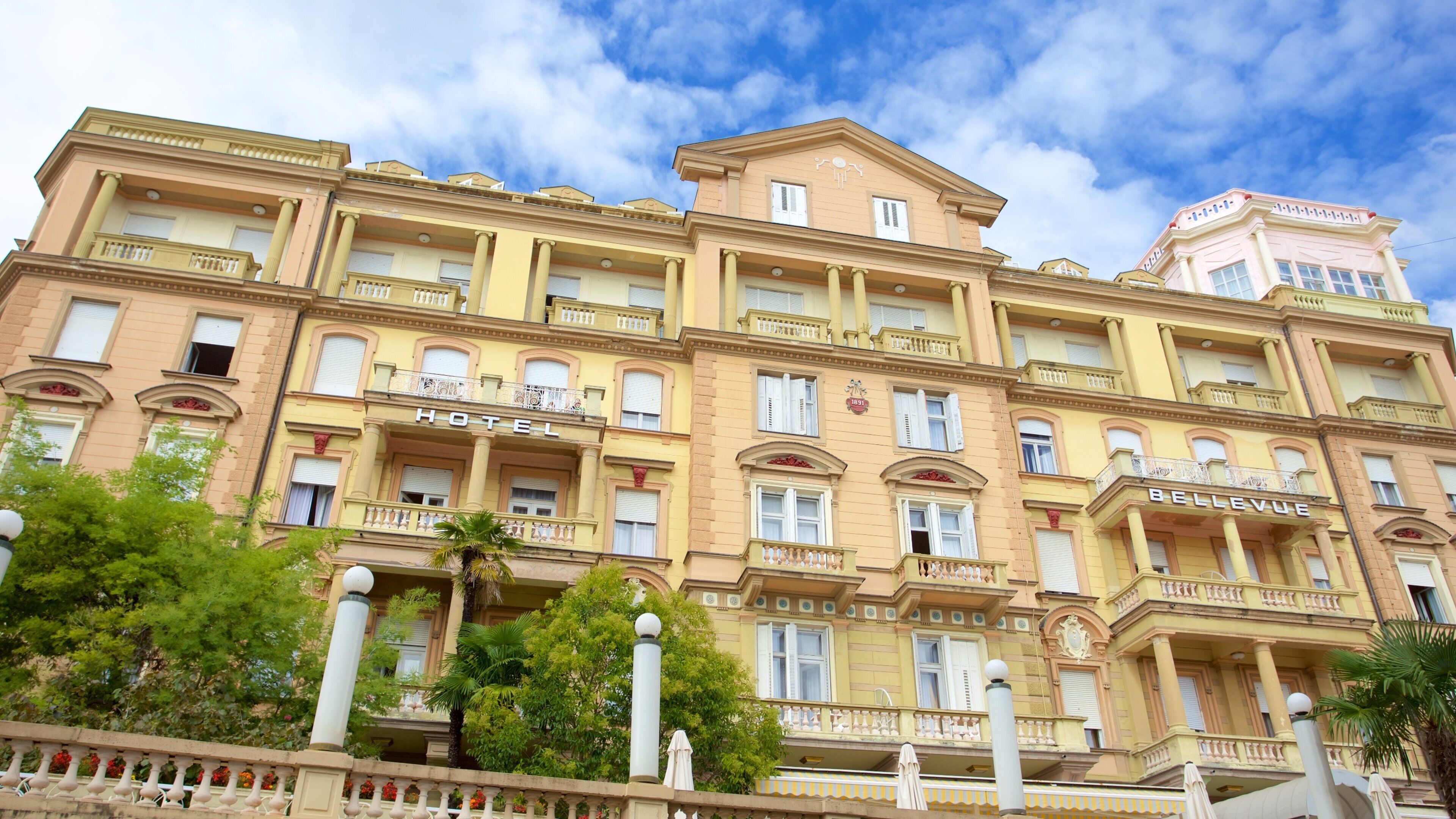 オパティア フィーチャー 遺跡