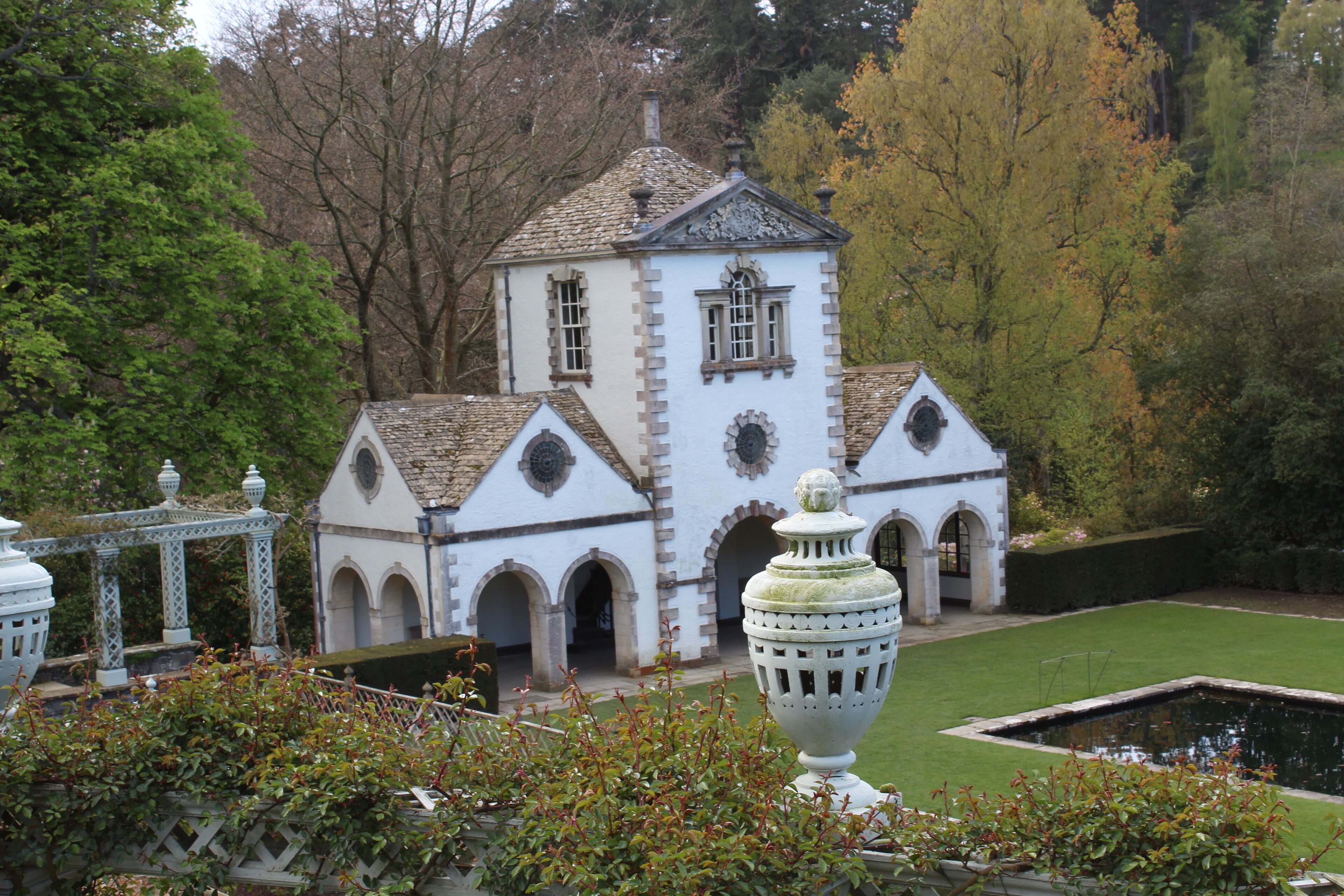 This is a photo of listed building number