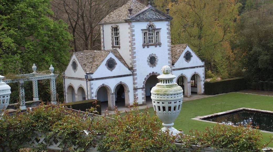 This is a photo of listed building number