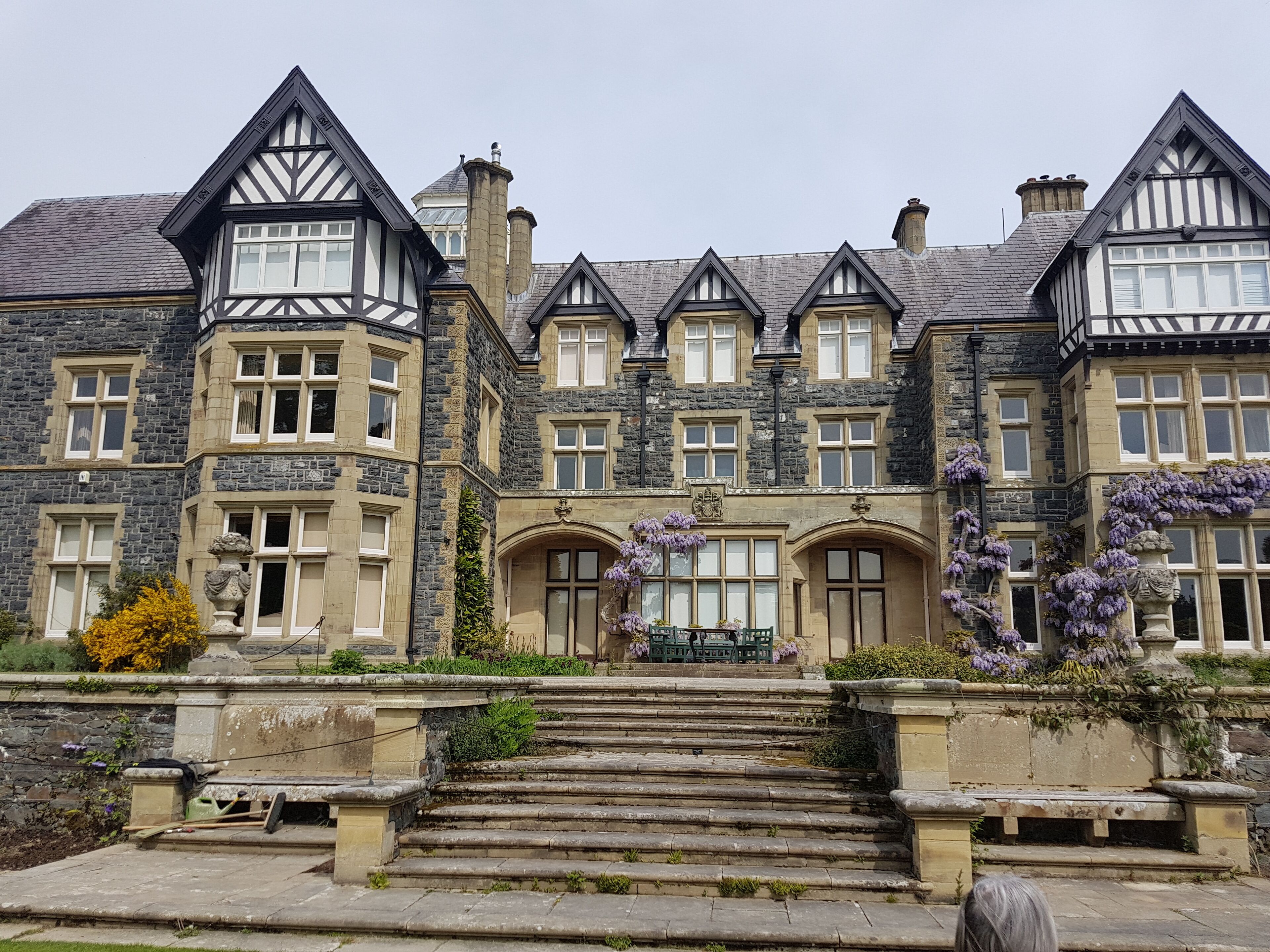 architectural structure