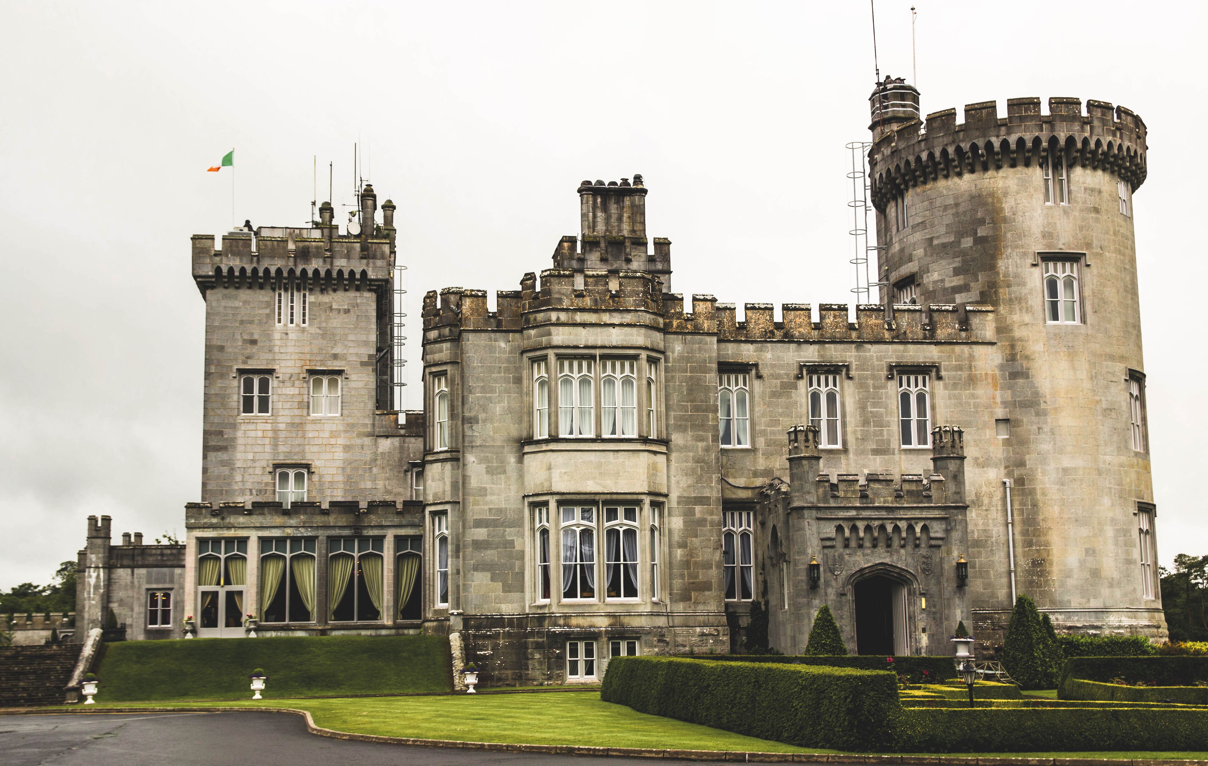  Dromoland Castle Hotel & Country Club / Ireland - June 2017: Ireland's most magical address, Dromoland Castle has been welcoming guests since the 16th century. The ancestral home of the O'Briens of D