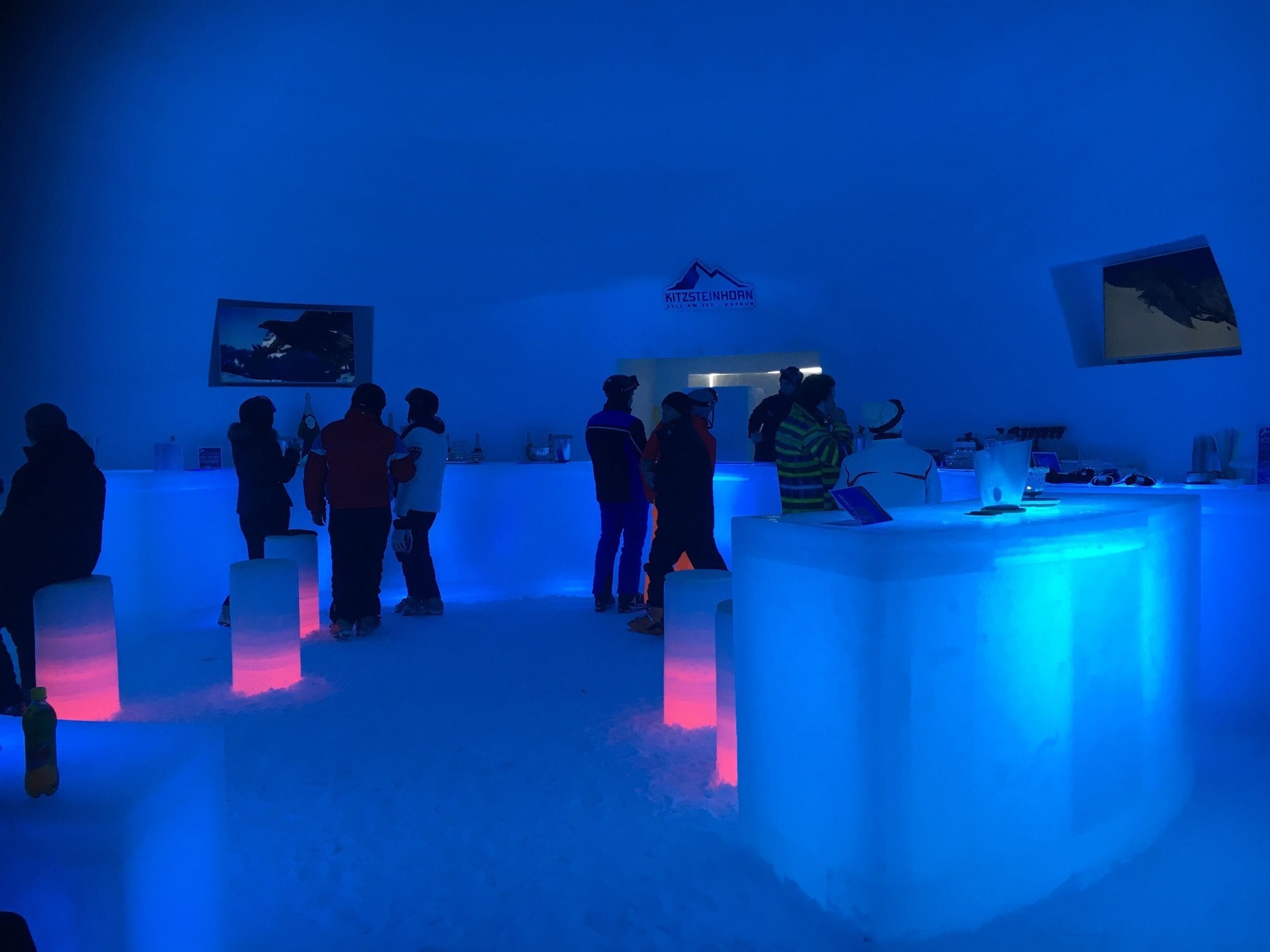 ice bar by audi quattro. Great experience !
