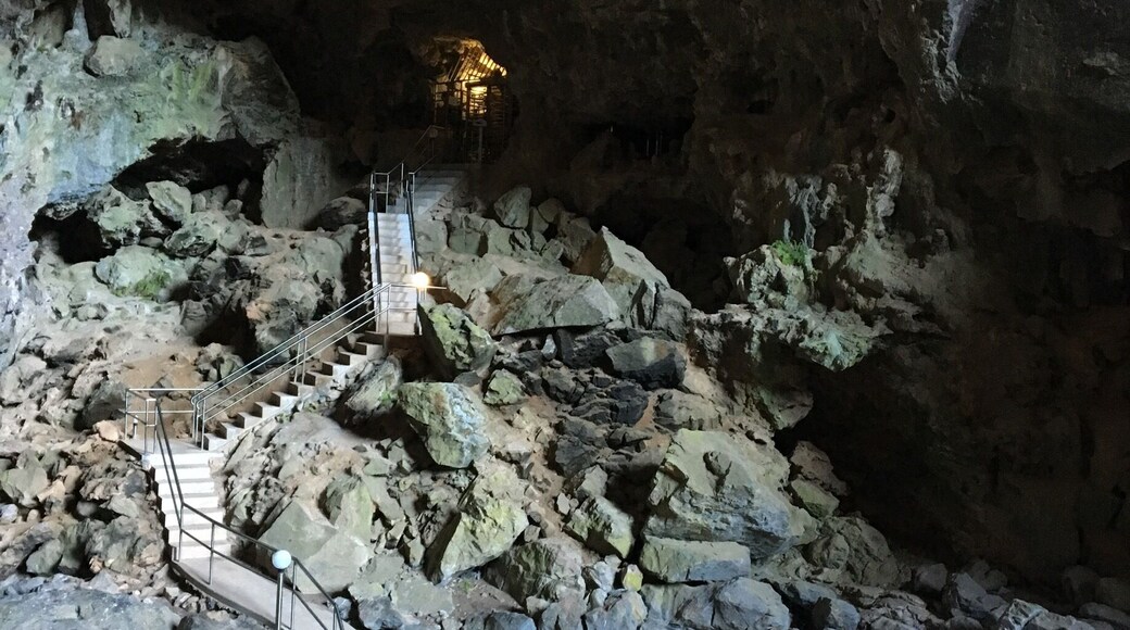 Walking towards the Nettle Cave. It felt like we were in the movie Indiana Jones. Just spectacular!