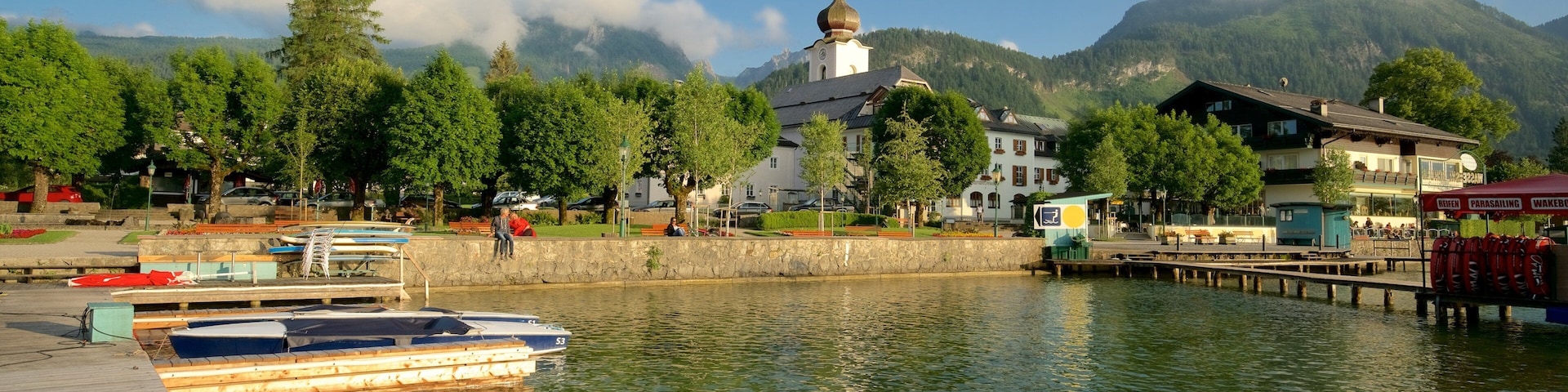 Strobl which includes a lake or waterhole