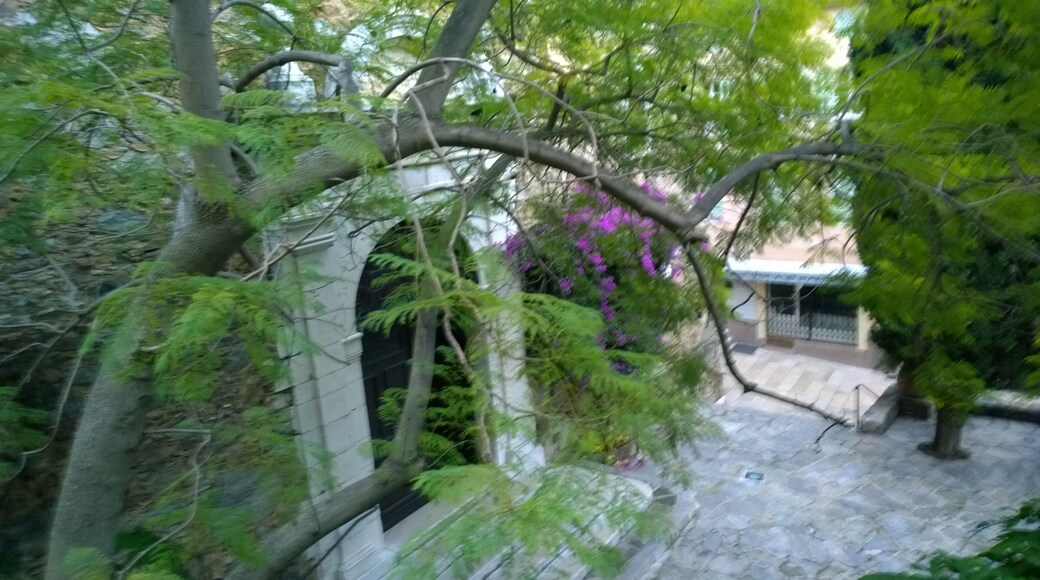 Entrée de l'église