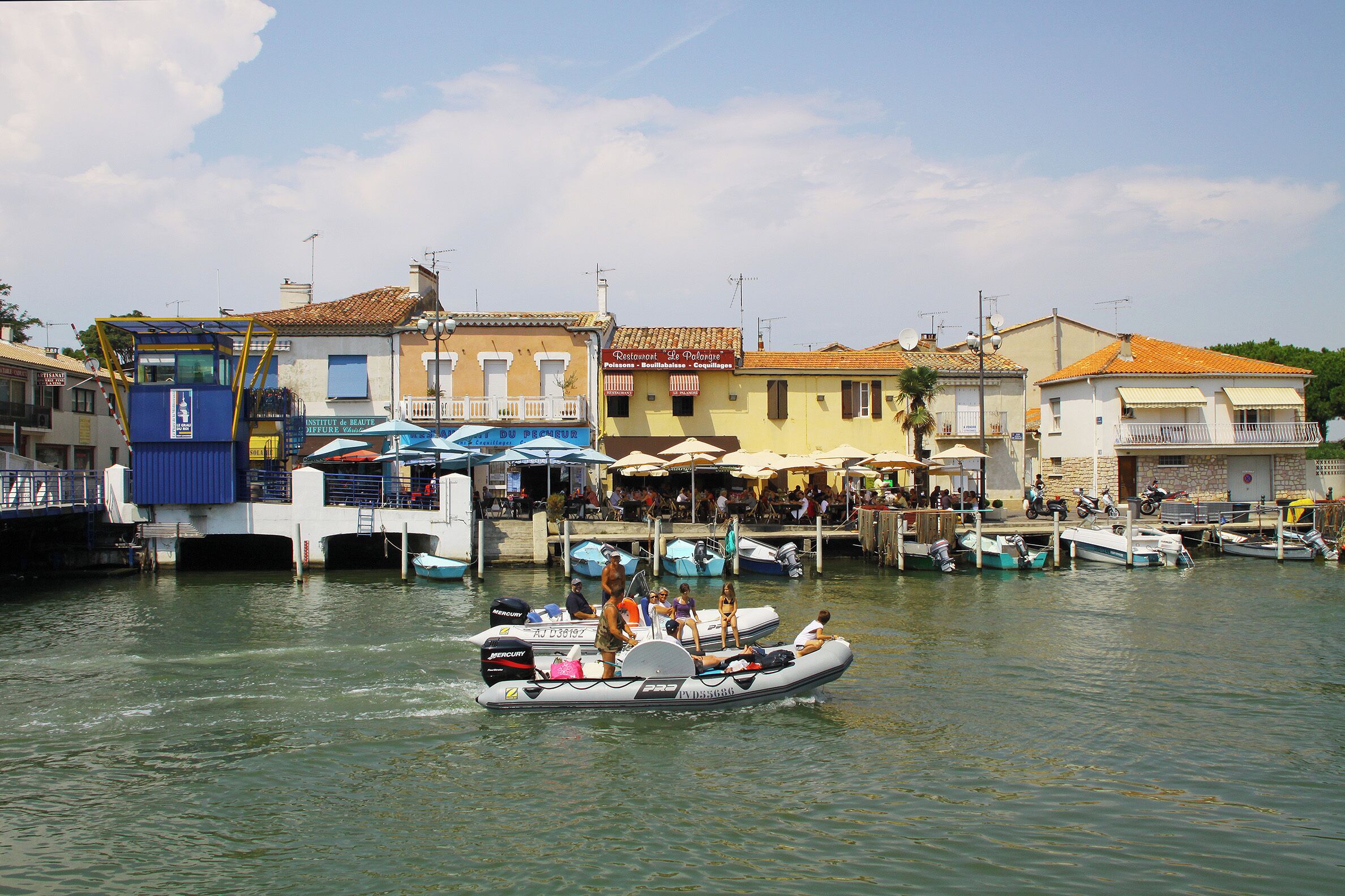 Another great place to visit, with its cafe's and shops spanning a distance along the river, there's plenty going on.