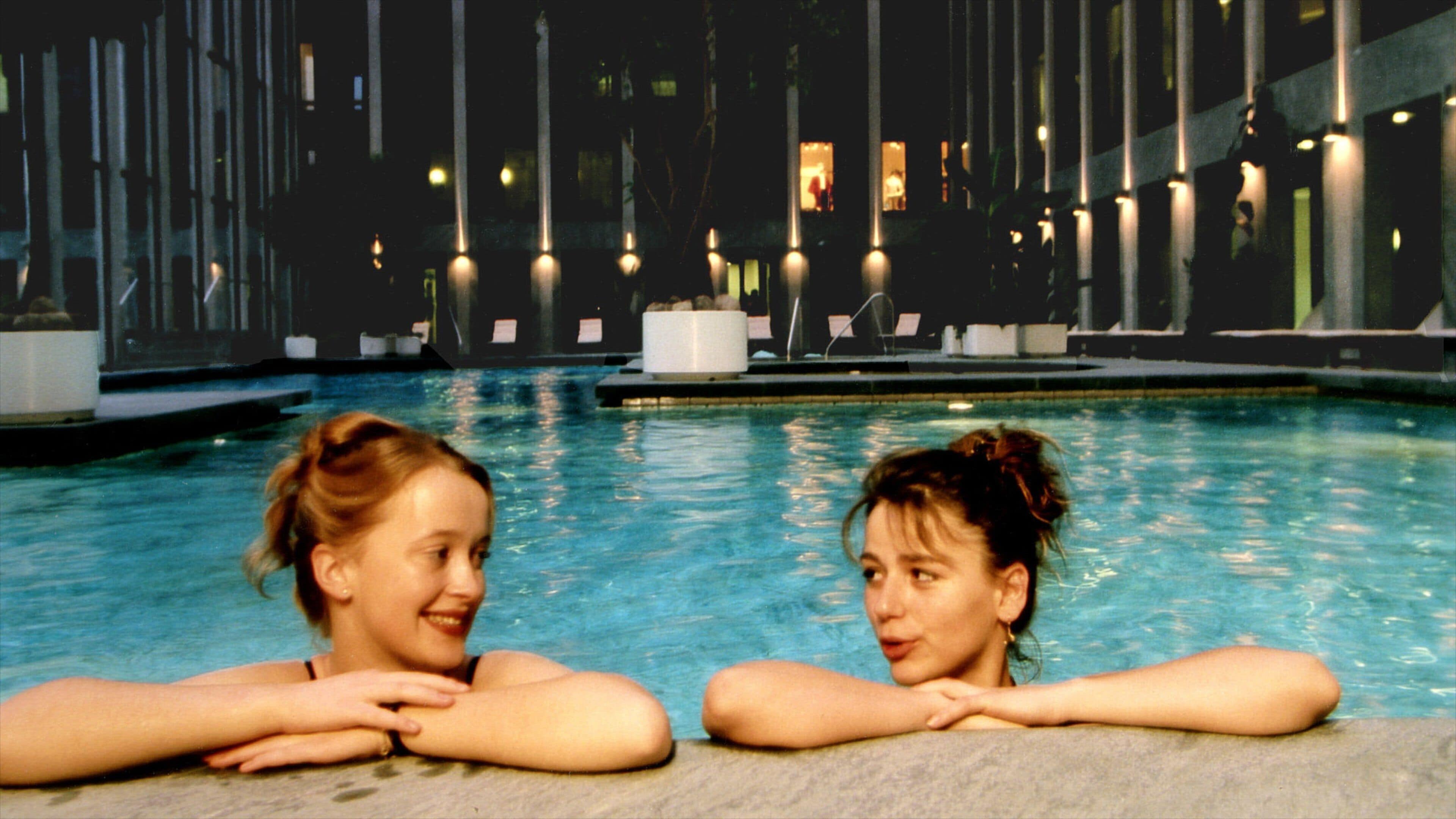 巴德薩羅 设有 泳池 和 內部景觀