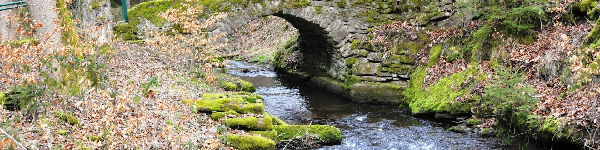Finsterbergen, Totenbrücke