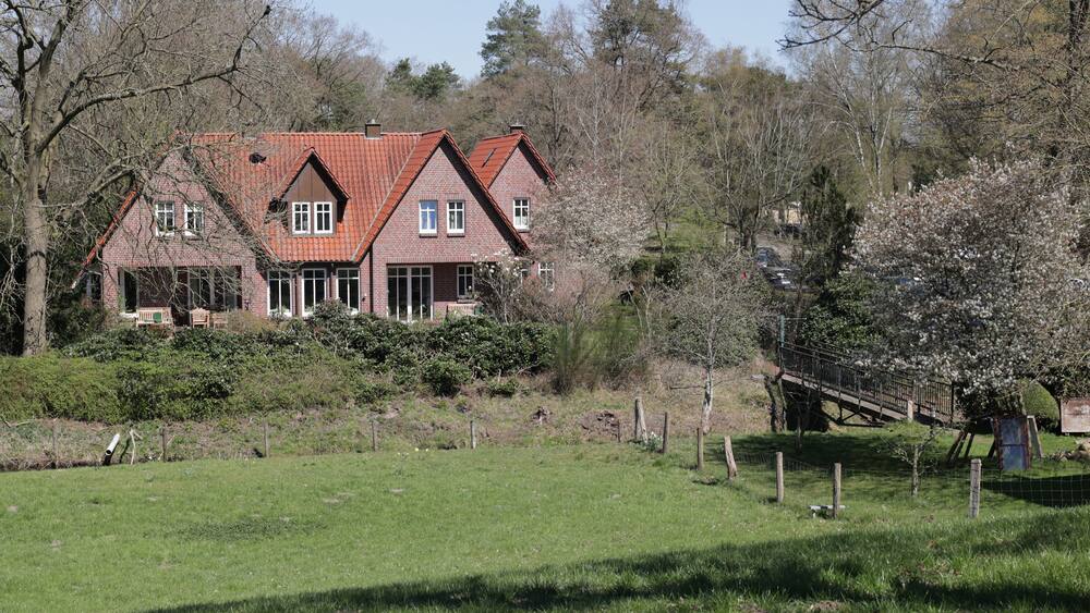 Blick auf das Ufer der Thülsfelder Talsperre im Oldenburger Münsterland