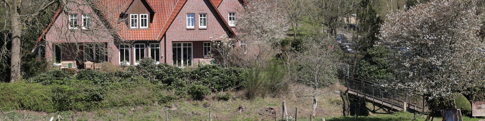 Blick auf das Ufer der Thülsfelder Talsperre im Oldenburger Münsterland