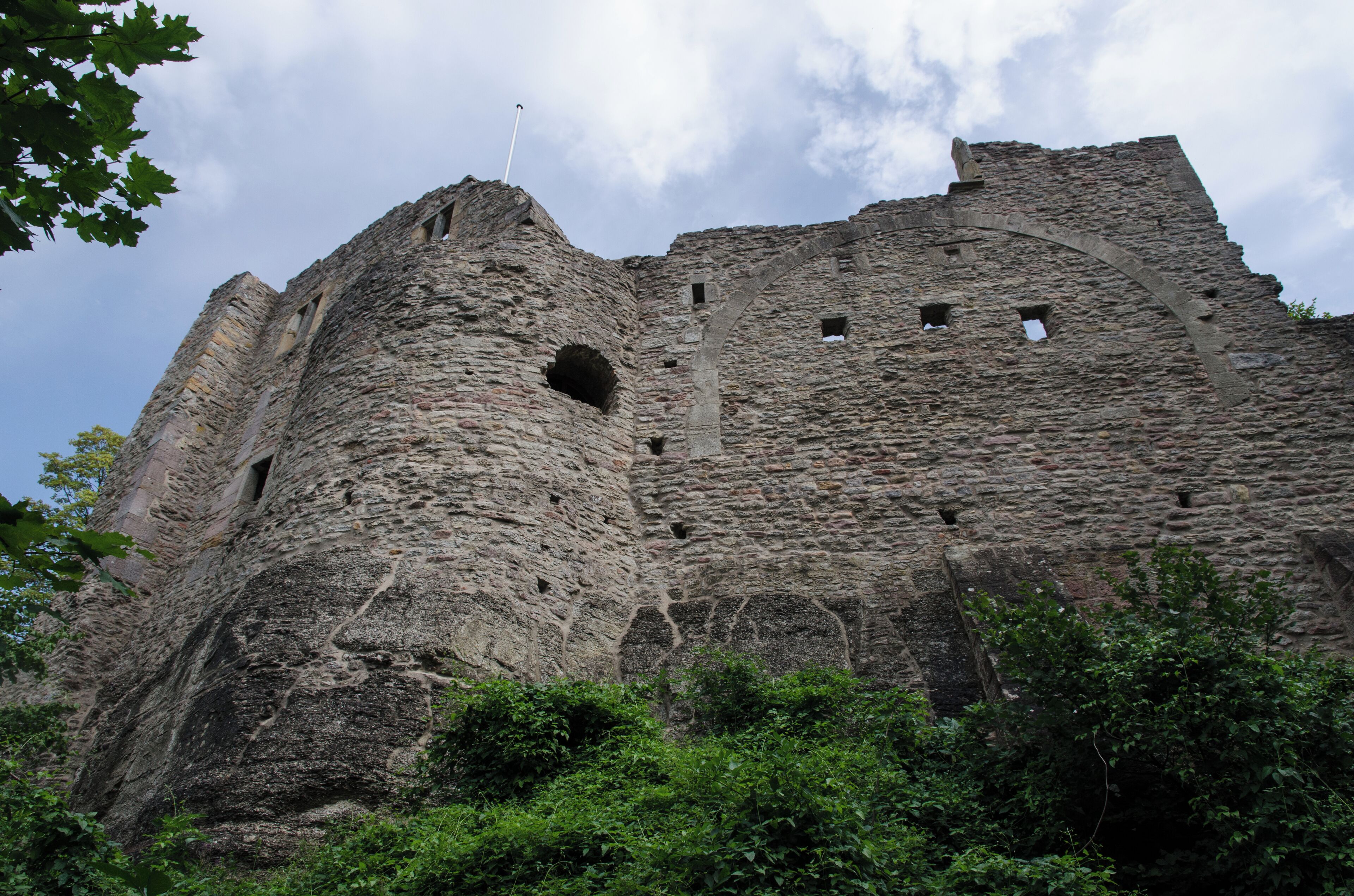 Castle ruin Burgruine Henneberg, Henneberg, district Schmalkalden-Meiningen, Thuringia, Germany