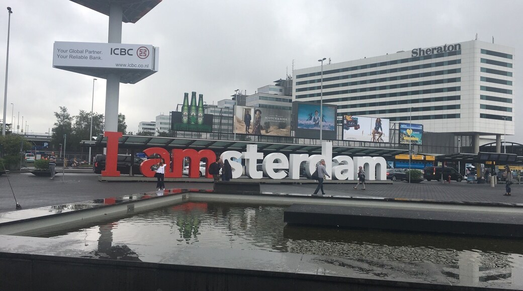 Two weeks ago. We went to the Appelsap music festival. Can't describe how amazing it was.
Tied in a trip to Ann Frank's house which was such a different feeling to the night previously.