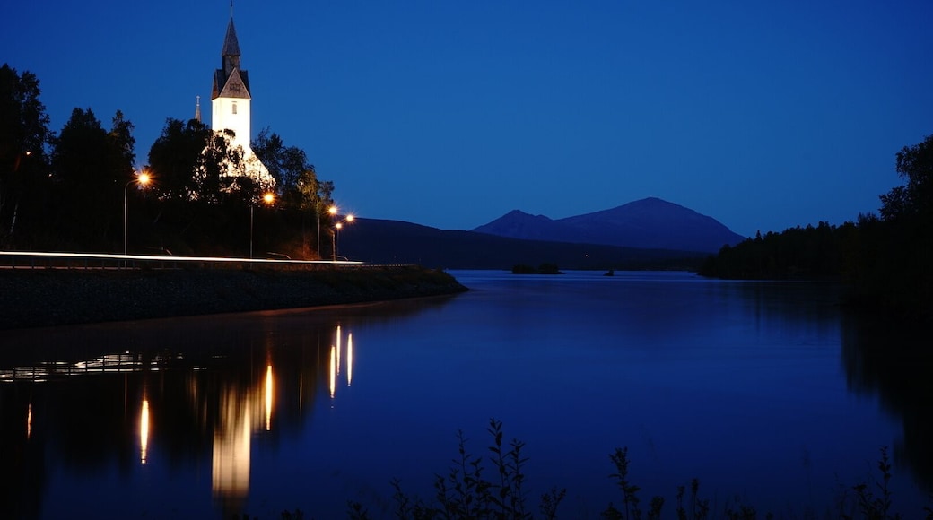 The church in tärnaby lies in a very photogenic spot if i have to say