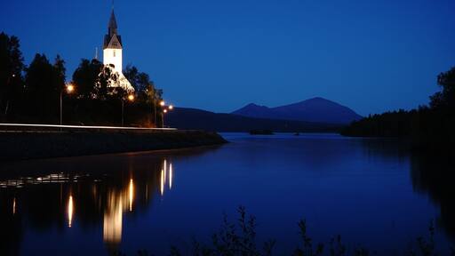 The church in tärnaby lies in a very photogenic spot if i have to say
