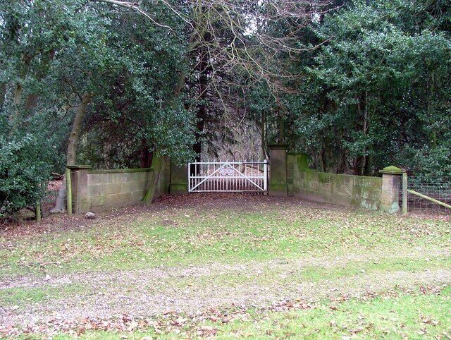 Entrance gate to Farnah Hall, near Duffield This is the entrance to the now ruinous Farnah Hall, leading off the track from the main road.