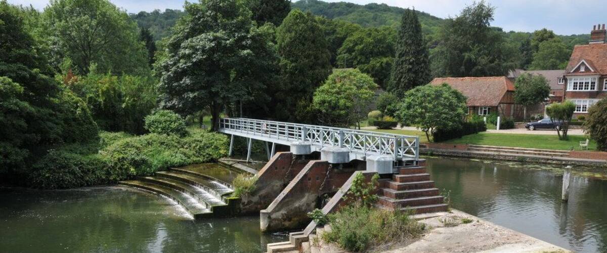 Weir at Streatley, Berkshire, near to Goring Lock.