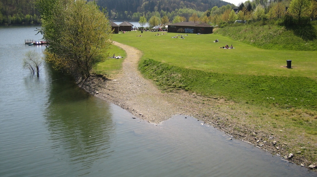 Wuppertalsperre, Badestrand an der KrĂ€hwinkler BrĂŒcke