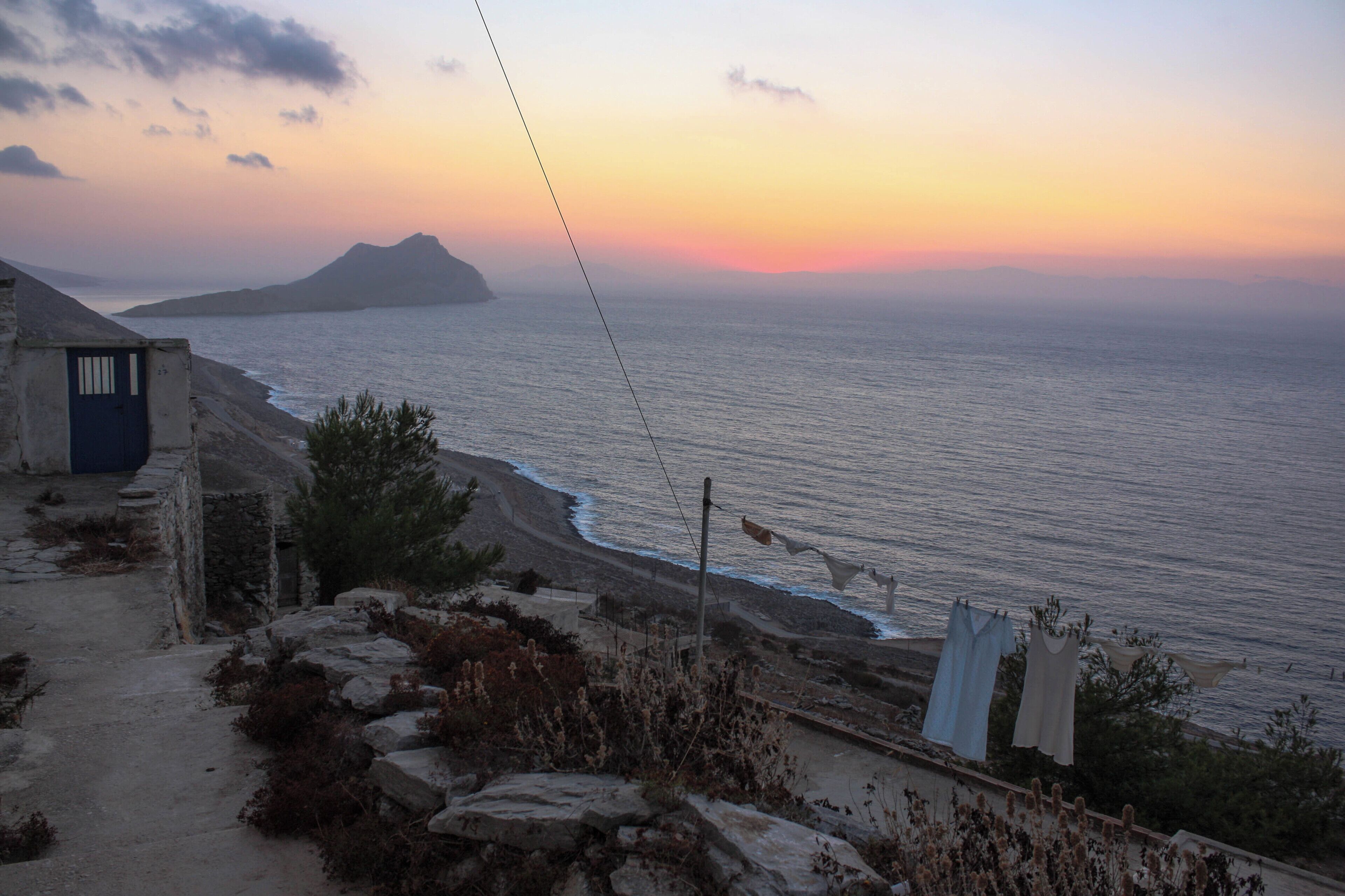 Aegiale is an ancient town on the island of Amorgos. The site of Aegiale is located near modern Tholaria.
#Greece
#Islands
#Architecture
#Amorgos
#Aegiali