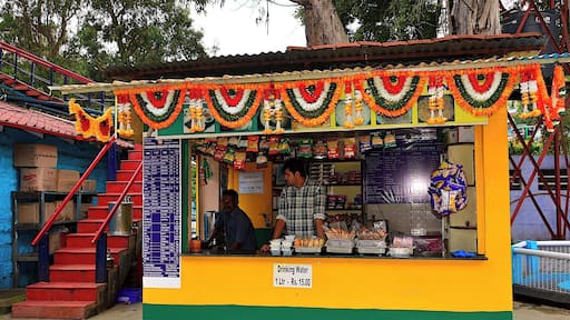 A tea and snacks stall at Coonoor Train Station...