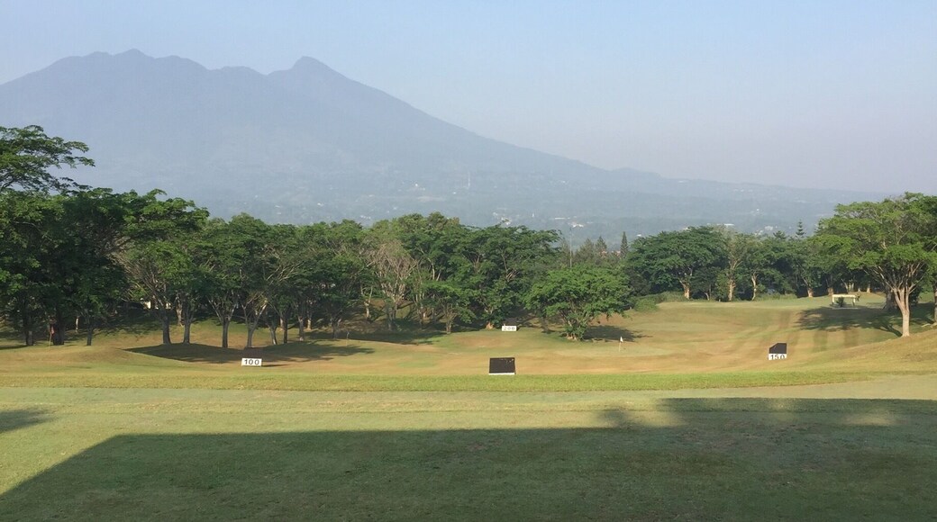 Golf's driving range with a view. #lifeatexpedia