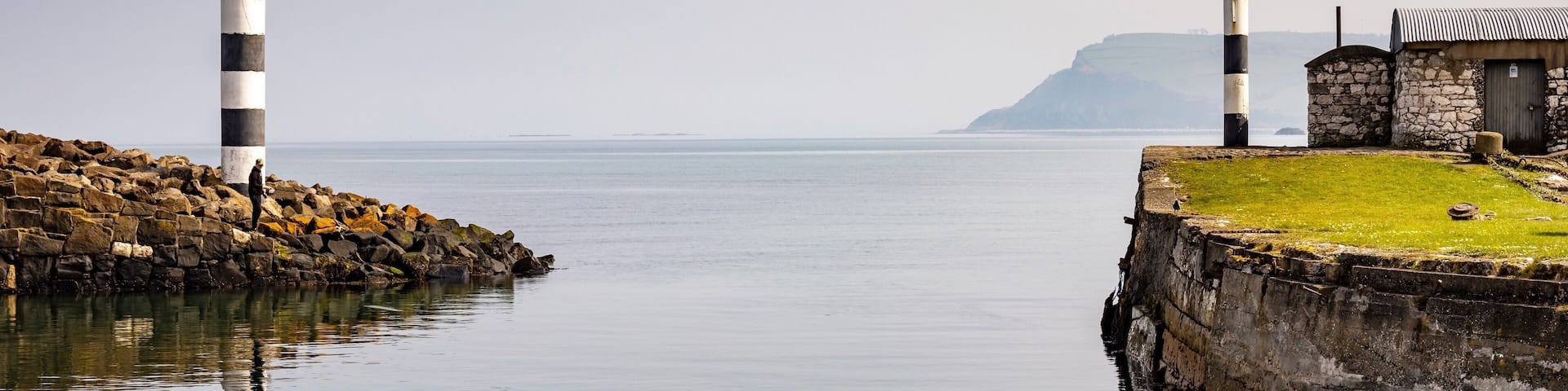 Carnlough Harbour #carnlough #countyantrim #northernireland #glensofantrim #seascape #water #harbour #calm