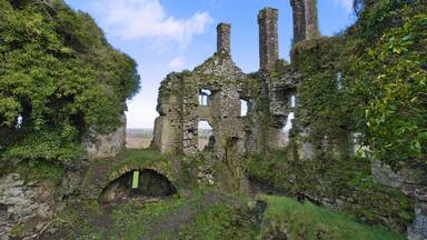 Carbury castle ruins in county Kildare, Ireland