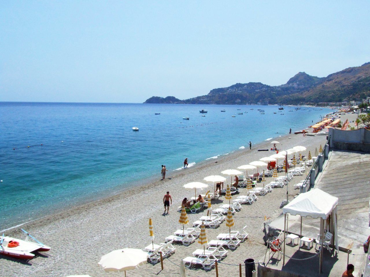 taormina giardini naxos letojanni isola bella club med clubmed sea beach flowers iris sicilia sicily italia italy landscape wallpaper castielli travel creative commons zero cc0 cc gnuckx facebook bebo news notizie panoramio flickr googleearth high qualiy photo gallery picture pic pics maps googlemaps geotagged geotag gps localized locale wiki wikipedia