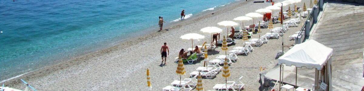 taormina giardini naxos letojanni isola bella club med clubmed sea beach flowers iris sicilia sicily italia italy landscape wallpaper castielli travel creative commons zero cc0 cc gnuckx facebook bebo news notizie panoramio flickr googleearth high qualiy photo gallery picture pic pics maps googlemaps geotagged geotag gps localized locale wiki wikipedia