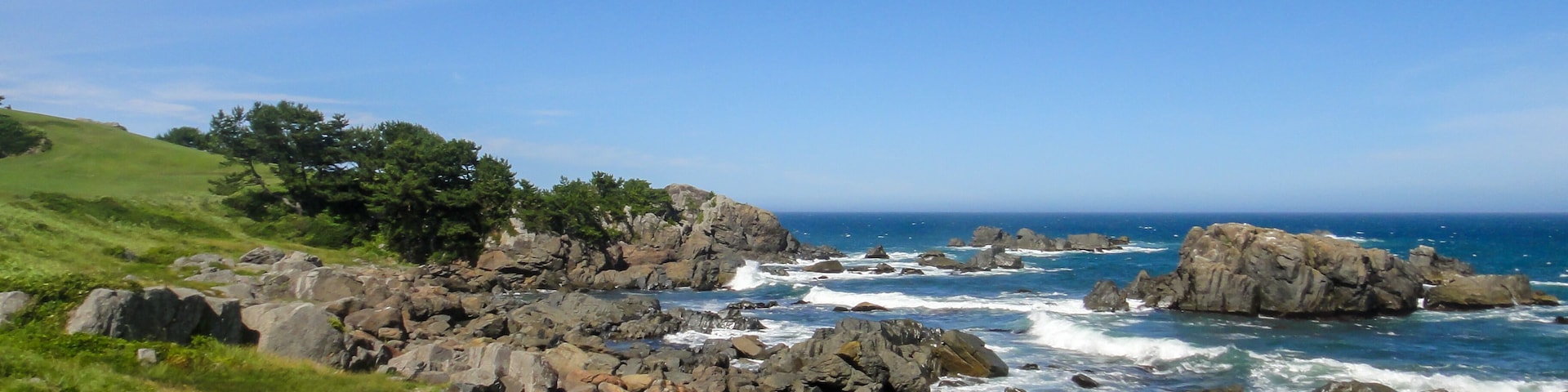 Tanesashi kaigan Coast. The coastline includes both sandy and rocky beaches, and grassy meadows scenic views. Hachinohe, Aomori, Japan