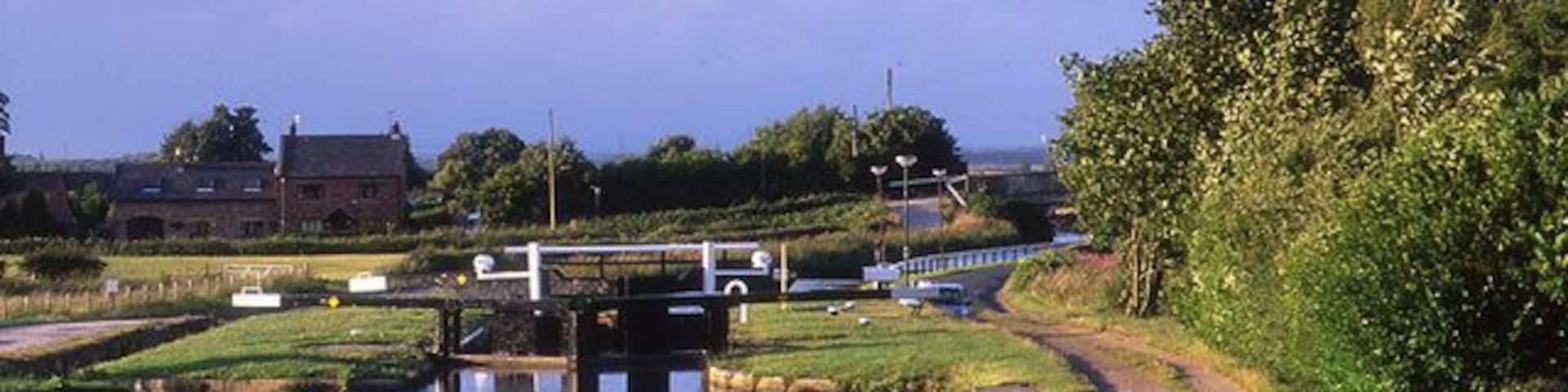 Leeds & Liverpool canal, Rufford branch, near Burscough
